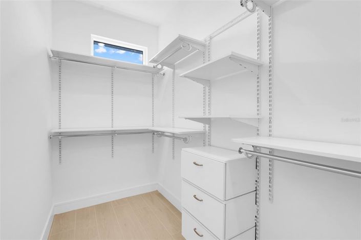 Image No.31-3 Bed Property for sale