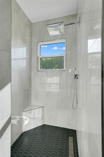 Image No.32-3 Bed Property for sale