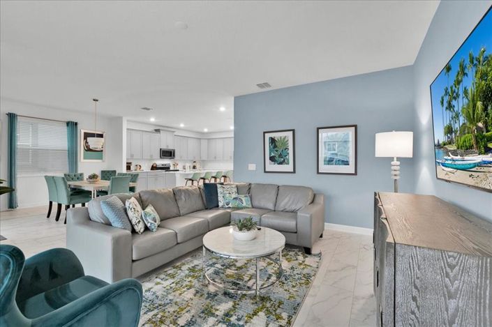 Image No.7-6 Bed Property for sale