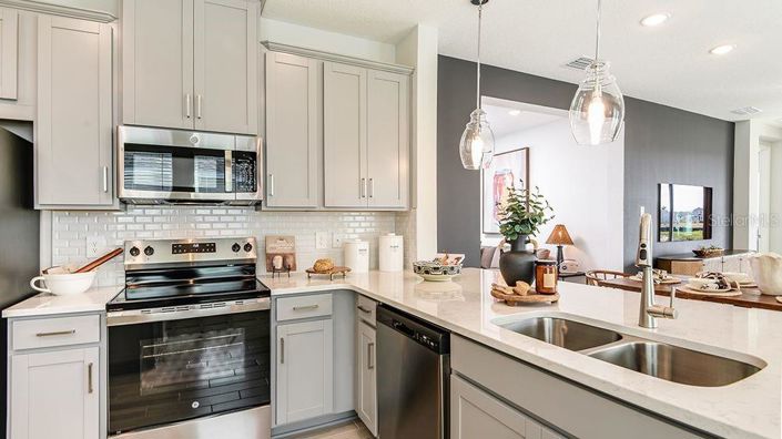 Image No.15-3 Bed Property for sale