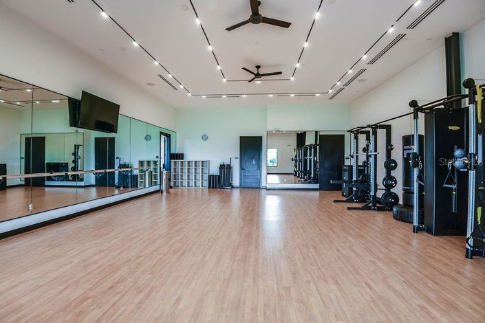 Image No.29-3 Bed Property for sale