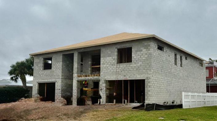 Image No.5-4 Bed Property for sale