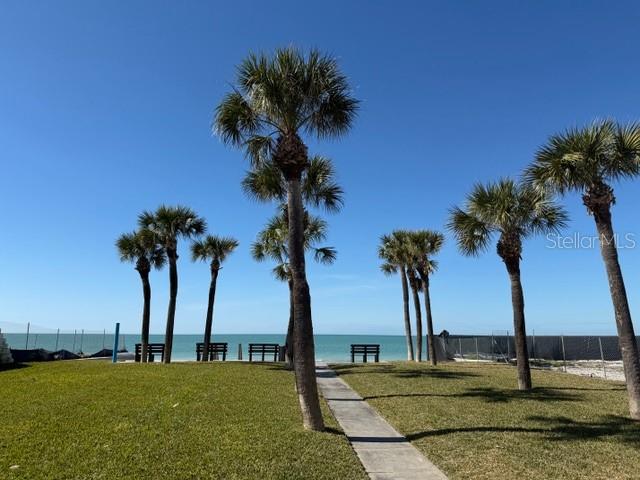 Image No.8-4 Bed Property for sale