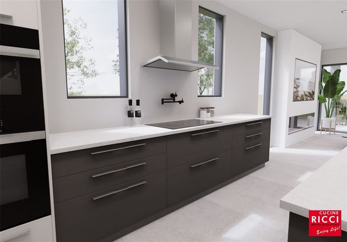 Image No.10-4 Bed Property for sale