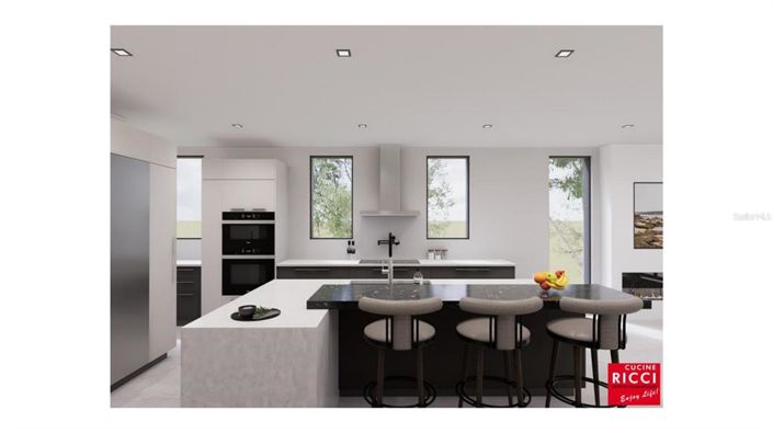 Image No.4-4 Bed Property for sale