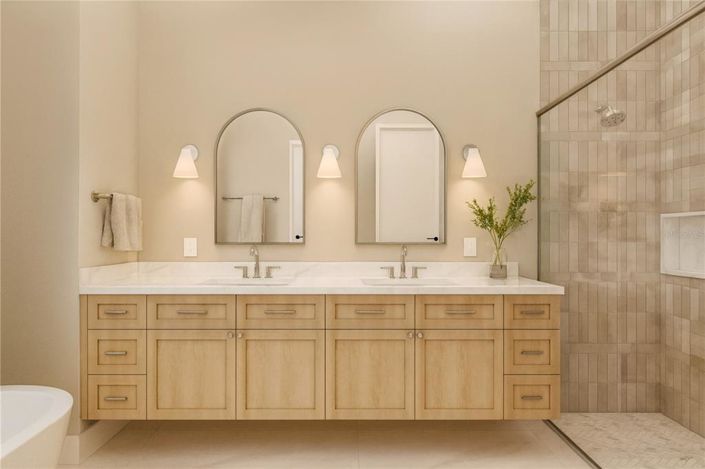 Image No.6-Propriété de 4 chambres à vendre à Winter Park