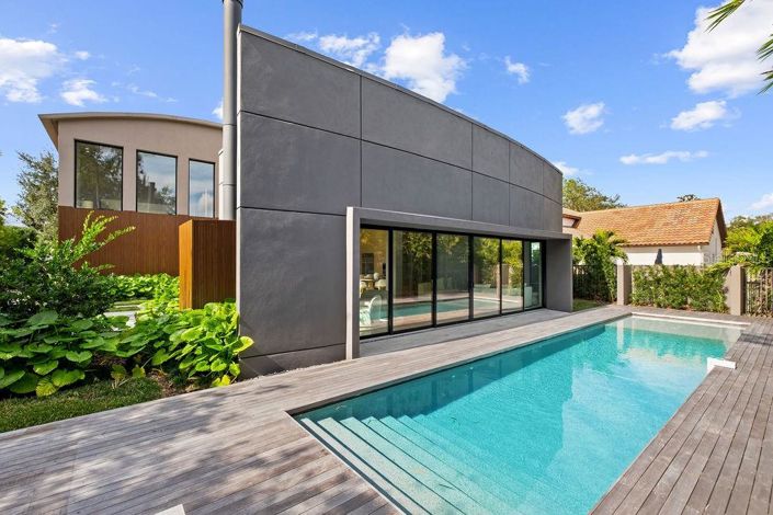 Image No.22-4 Bed Property for sale