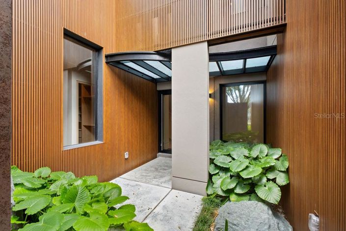 Image No.26-4 Bed Property for sale