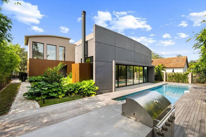 Image No.29-4 Bed Property for sale