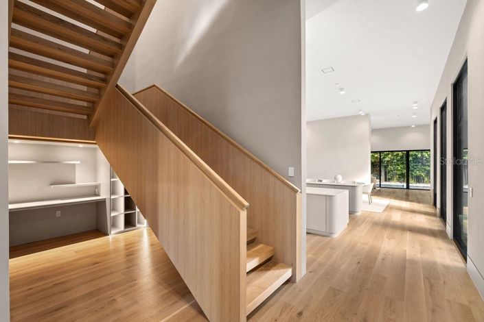 Image No.36-4 Bed Property for sale