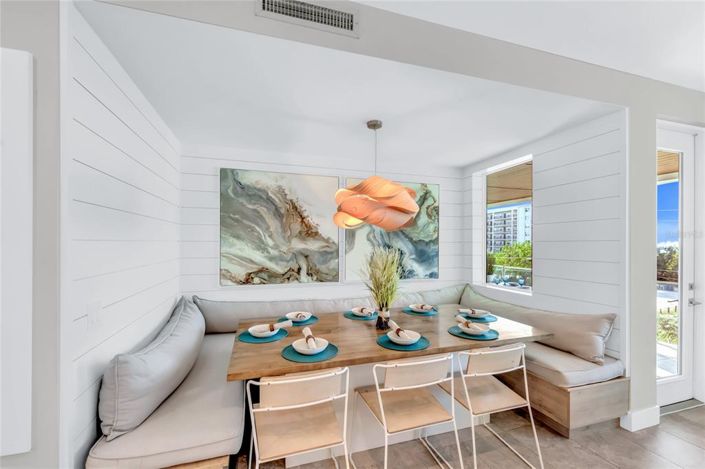 Image No.23-5 Bed Property for sale