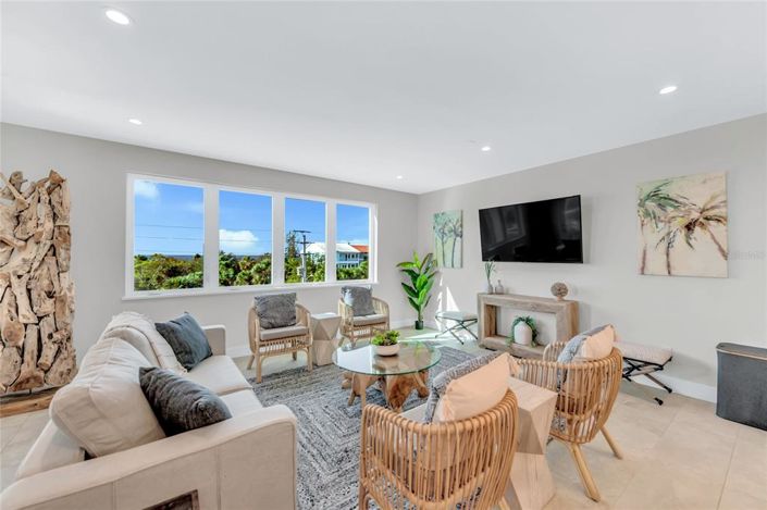 Image No.25-5 Bed Property for sale