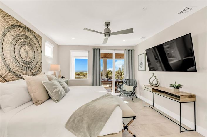 Image No.48-5 Bed Property for sale