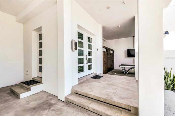 Image No.7-5 Bed Property for sale