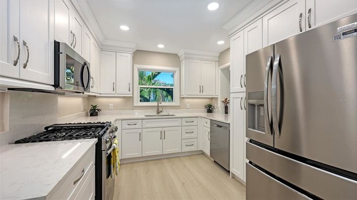 Image No.16-3 Bed Property for sale