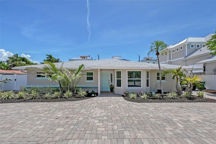 Image No.50-3 Bed Property for sale