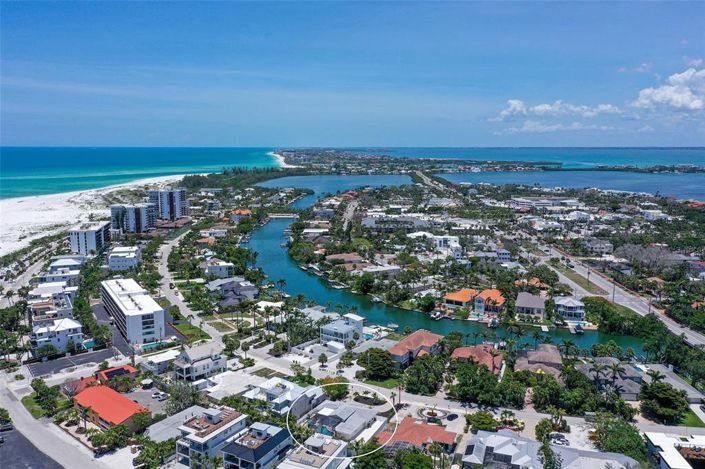 Image No.59-3 Bed Property for sale