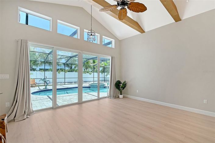 Image No.9-3 Bed Property for sale