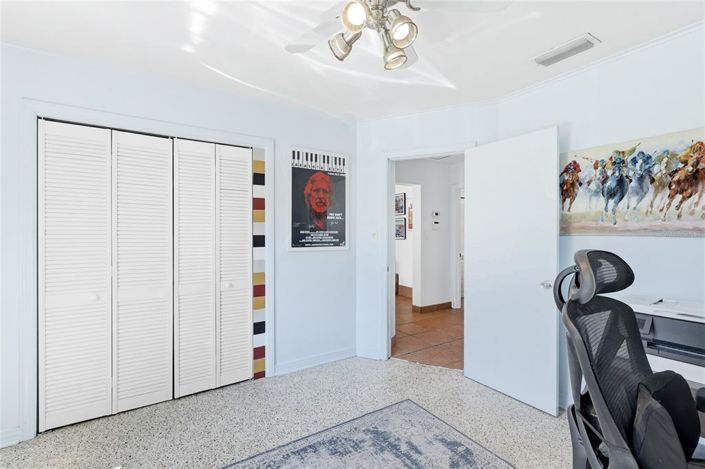 Image No.24-3 Bed Property for sale