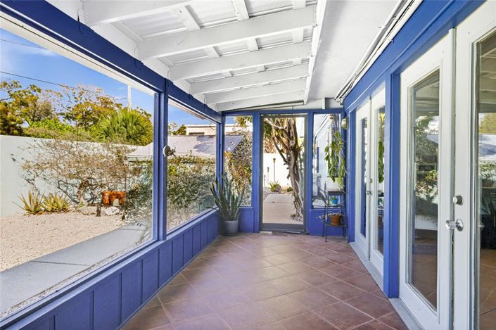 Image No.27-3 Bed Property for sale