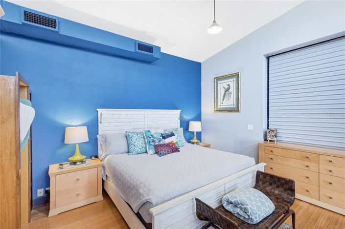 Image No.33-3 Bed Property for sale