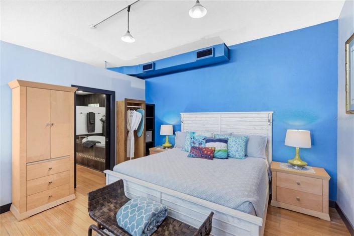 Image No.34-3 Bed Property for sale