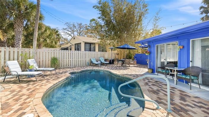 Image No.39-3 Bed Property for sale