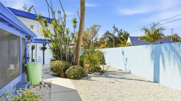 Image No.45-3 Bed Property for sale