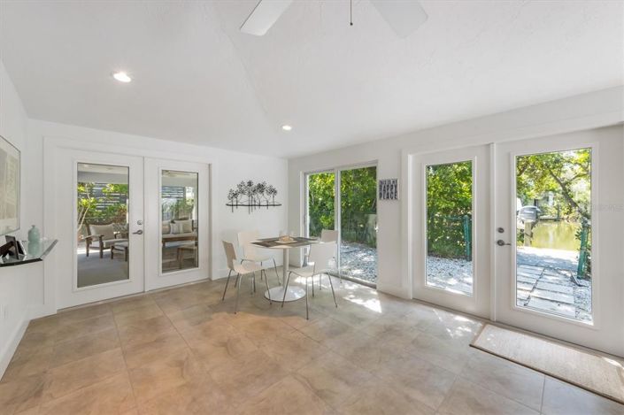 Image No.14-2 Bed Property for sale