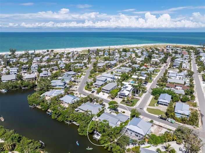 Image No.58-2 Bed Property for sale