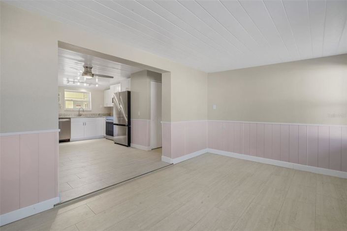 Image No.7-2 Bed Property for sale