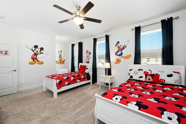 Image No.25-3 Bed Townhouse for sale