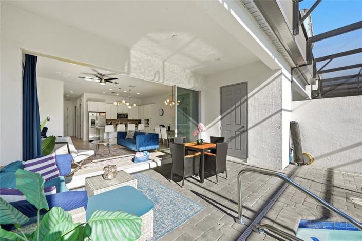 Image No.42-3 Bed Townhouse for sale