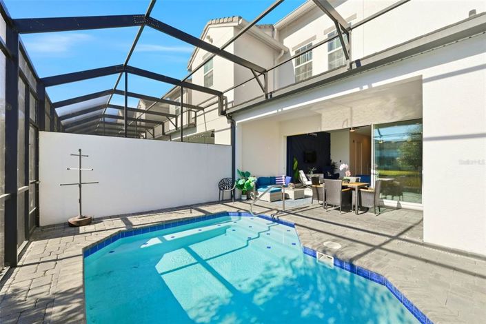 Image No.46-3 Bed Townhouse for sale