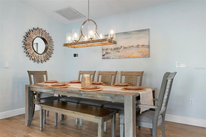 Image No.17-3 Bed Property for sale