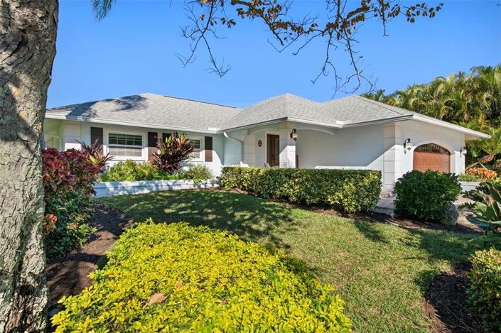 Image No.2-3 Bed Property for sale