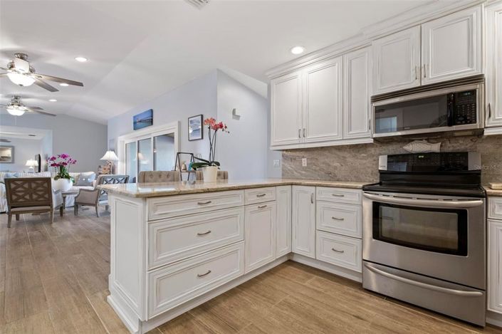 Image No.21-3 Bed Property for sale