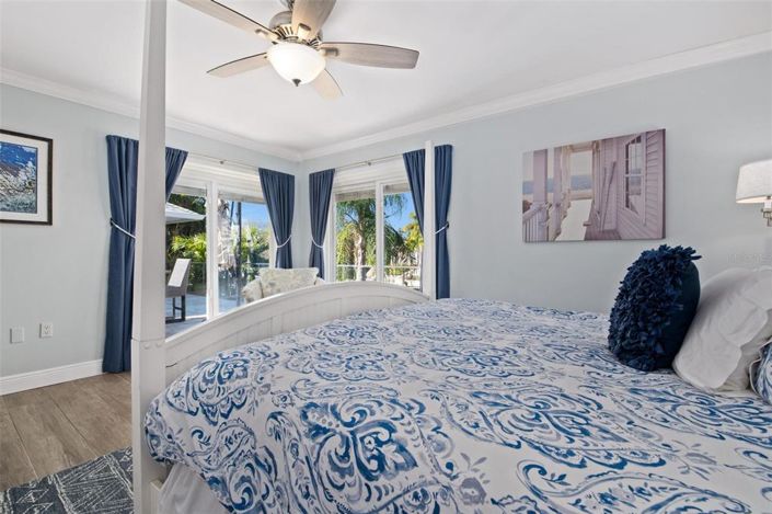 Image No.26-3 Bed Property for sale