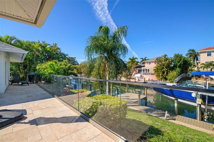 Image No.43-3 Bed Property for sale