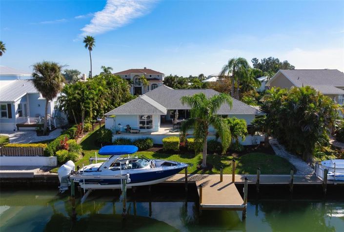 Image No.45-3 Bed Property for sale