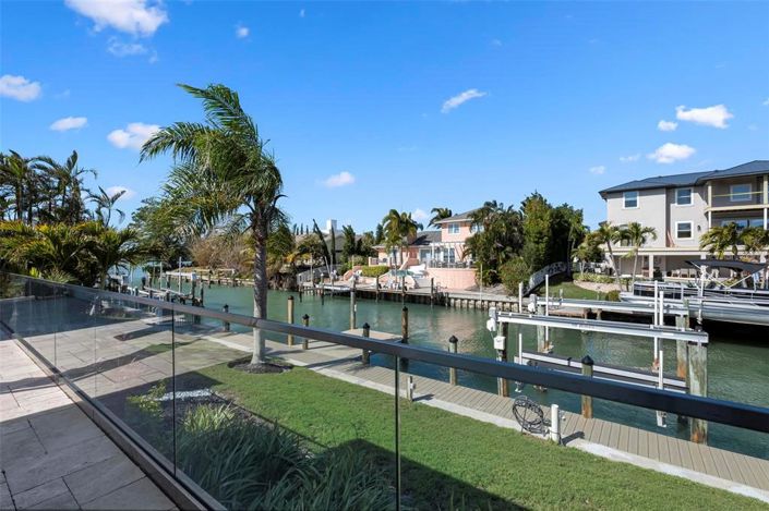 Image No.49-3 Bed Property for sale