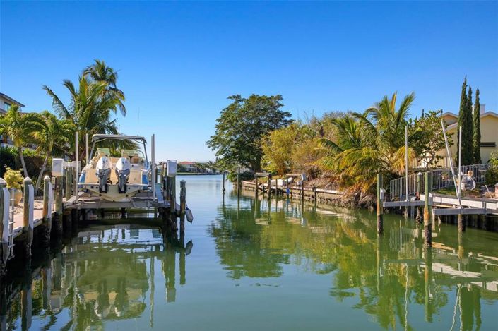 Image No.53-3 Bed Property for sale