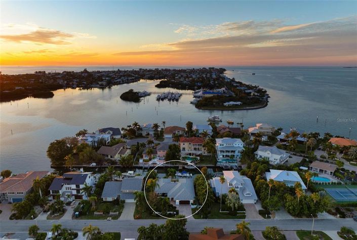 Image No.58-3 Bed Property for sale