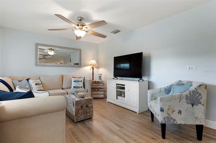 Image No.9-3 Bed Property for sale