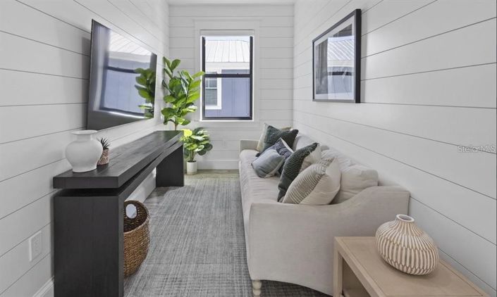 Image No.45-8 Bed Property for sale