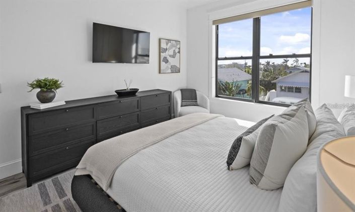 Image No.49-8 Bed Property for sale