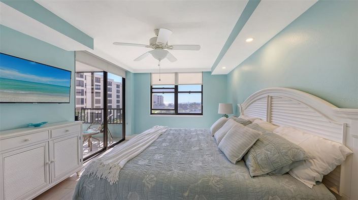 Image No.15-2 Bed Property for sale