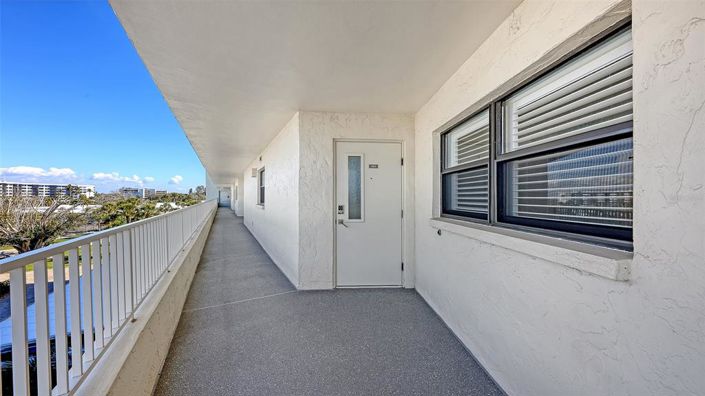 Image No.2-2 Bed Property for sale