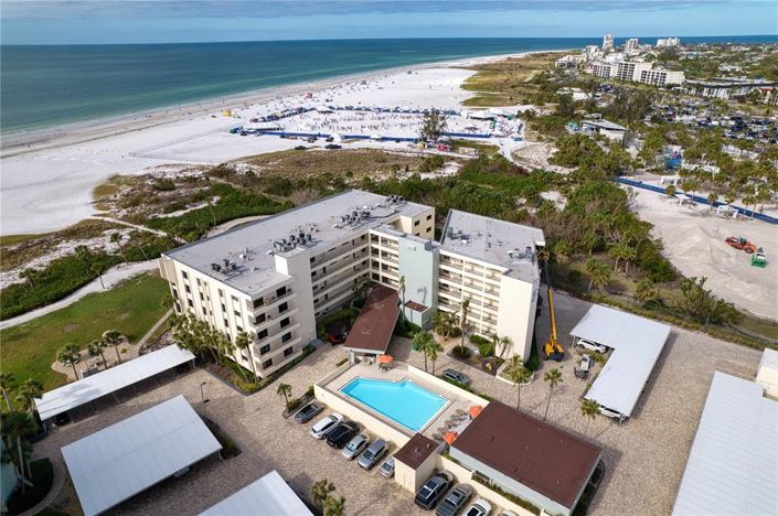 Image No.39-2 Bed Property for sale