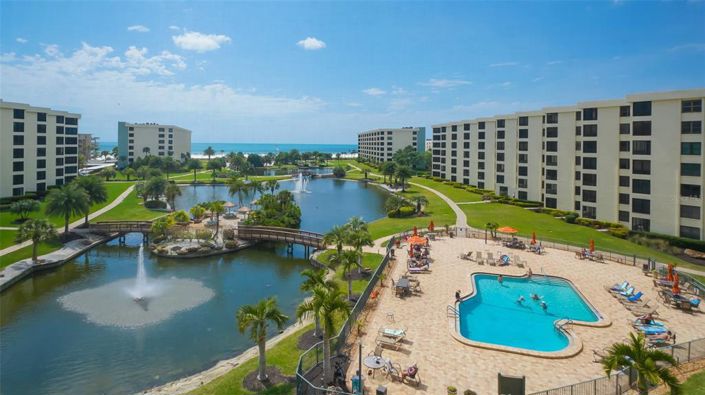 Image No.57-2 Bed Property for sale